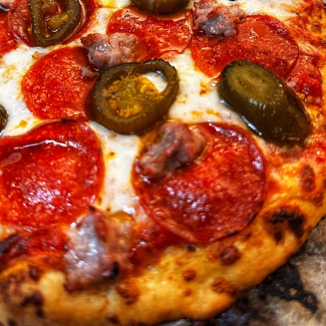 Diavalo's Pig Pizza.